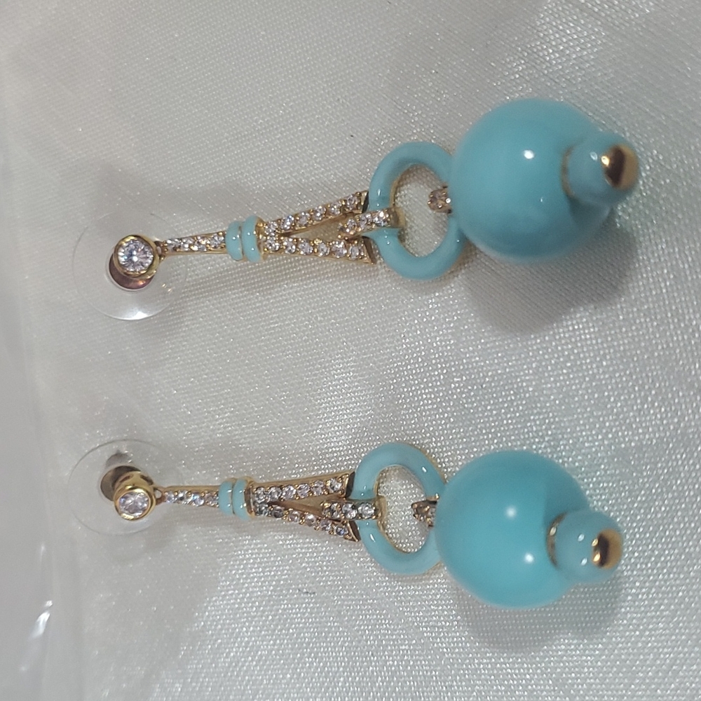 *3 For $10 Item✨️Eiffel Tower earrings